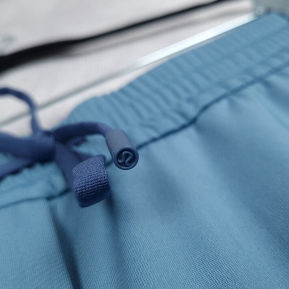 Lululemon Pants Womens Medium Blue Straight Leg Mid Rise Luxtreme city trouser - Picture 5 of 16